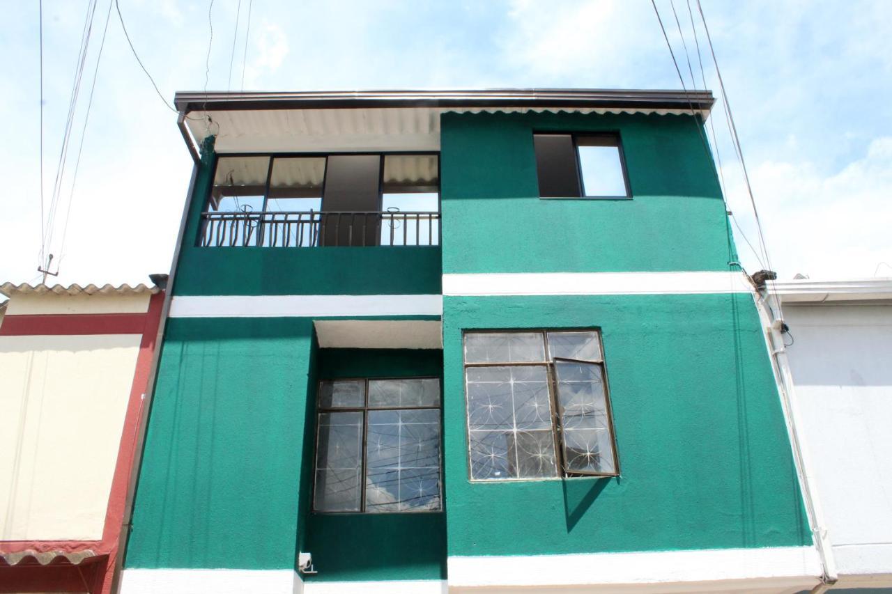 Casa En *